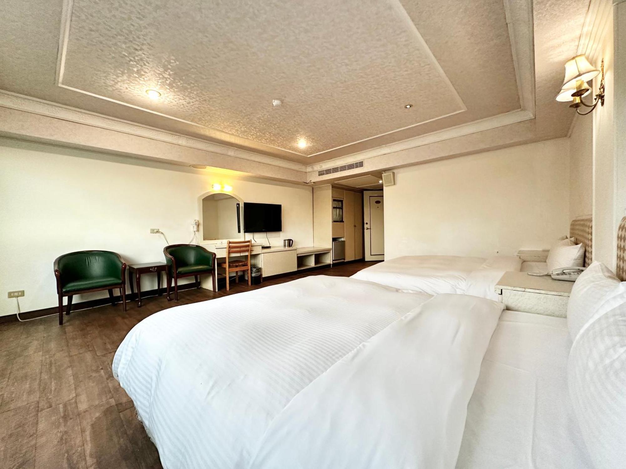 Taitung Bali Suites Hotel Exterior foto